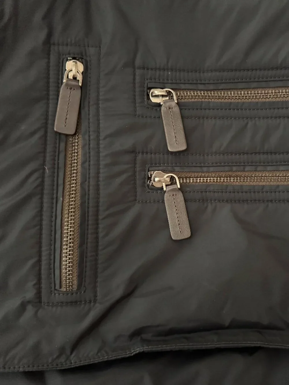 Bugatchi Nylon Messenger bag